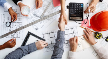 پیمانکار کیست و چه وظایفی دارد؟